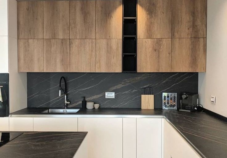 کاشی بین کابینتی مشکی